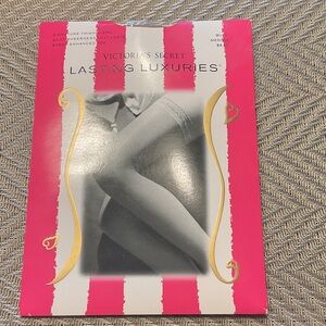 Victoria's Secret Vintage Lasting Luxuries Signature Thigh Highs, M, Buff, NWT